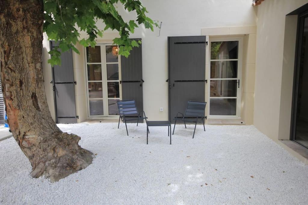 La Maison De L'Olivier Avignon Luaran gambar